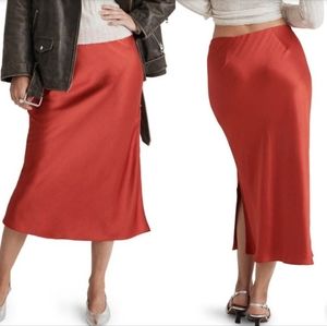 Madewell NWOT Layton midi slip skirt